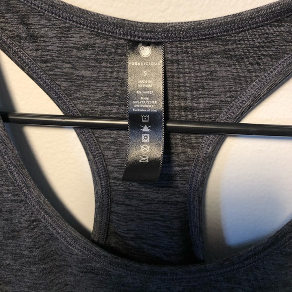 Dark/light gray workout tanks - Picture 3 of 6